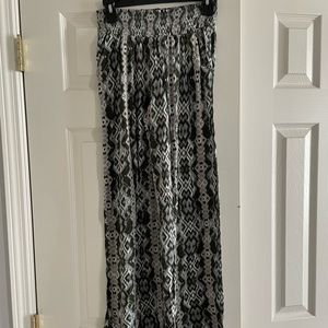Comfy Wide Leg Pants Size Large